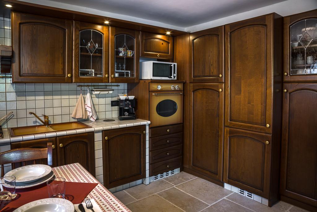 Holiday Home Casa Dei Farfui Momjan المظهر الخارجي الصورة